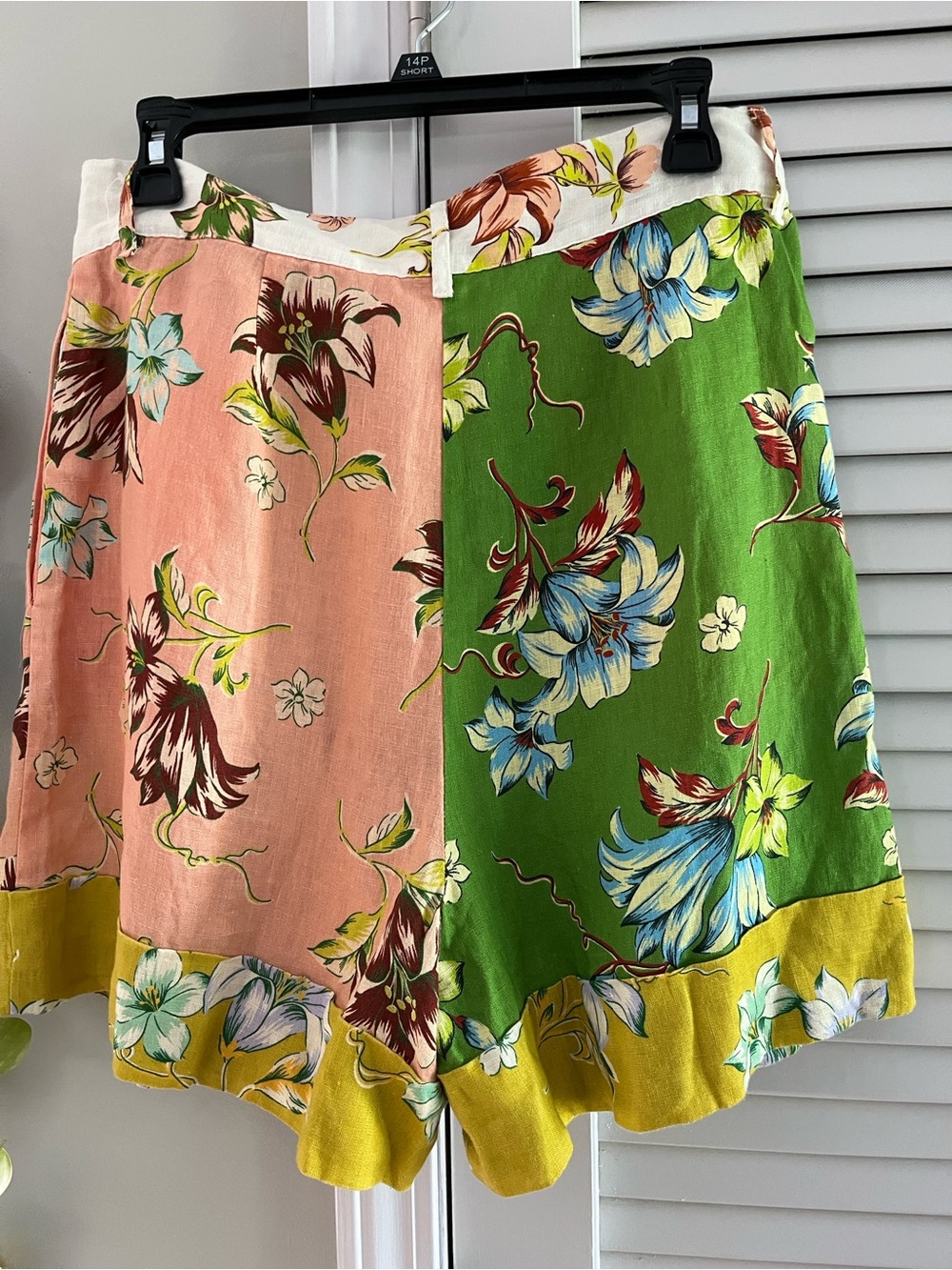 Magaschoni Green, Peach & Yellow Floral Patchwork High-Waist Shorts - Picture 3 of 3